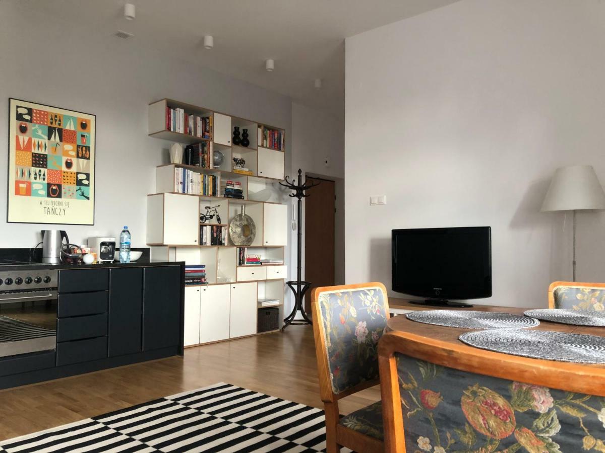 St. Florian Apartament Варшава Екстериор снимка